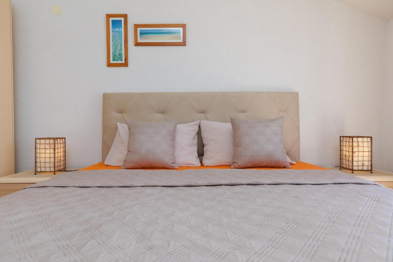 Apartments Paloc - Orange Бол Екстериор снимка